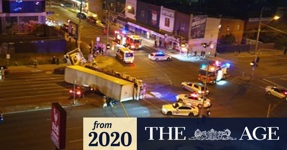 Preston crash Two dead in Bell St crash after crime spree